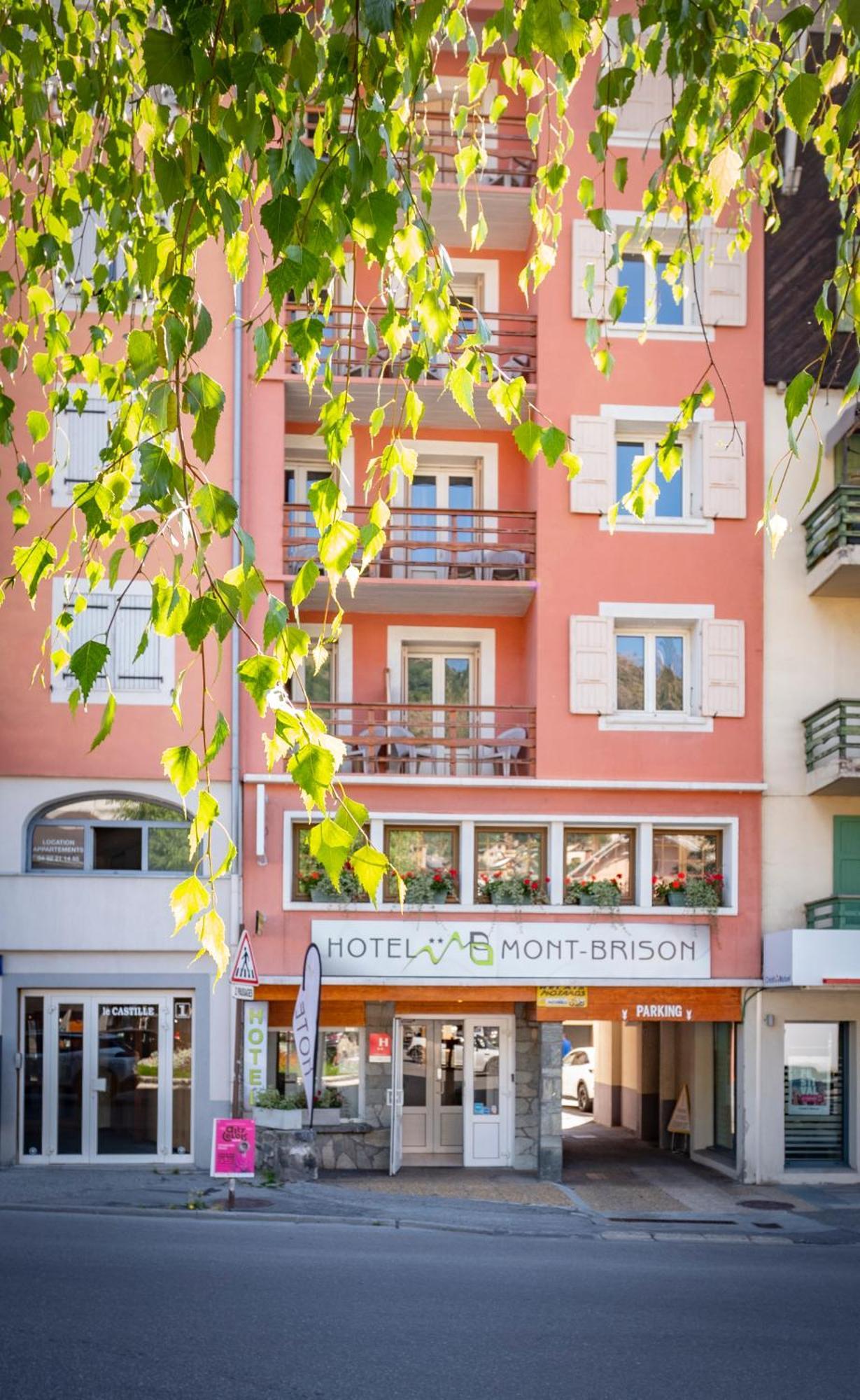 Hotel Mont-Brison Briançon Екстериор снимка